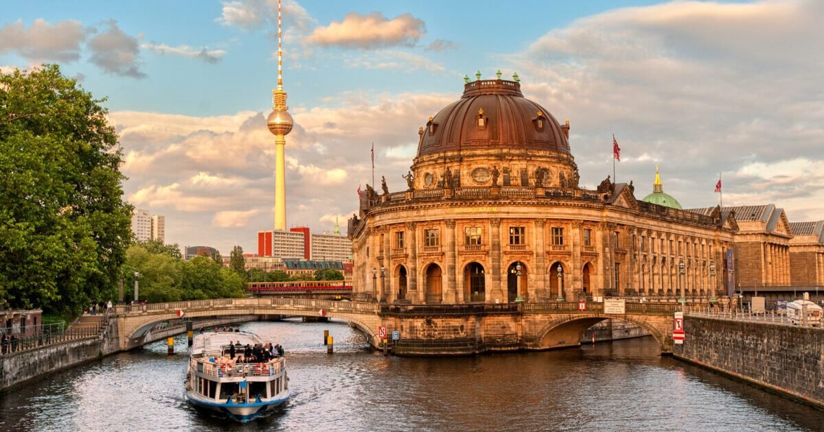 Museum,Island,On,Spree,River,And,Alexanderplatz,Tv,Tower,In