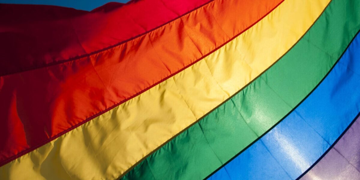 Gay,Pride,Rainbow,Flag,Fills,The,Frame,For,A,Colorful Bandera de arcoíris
